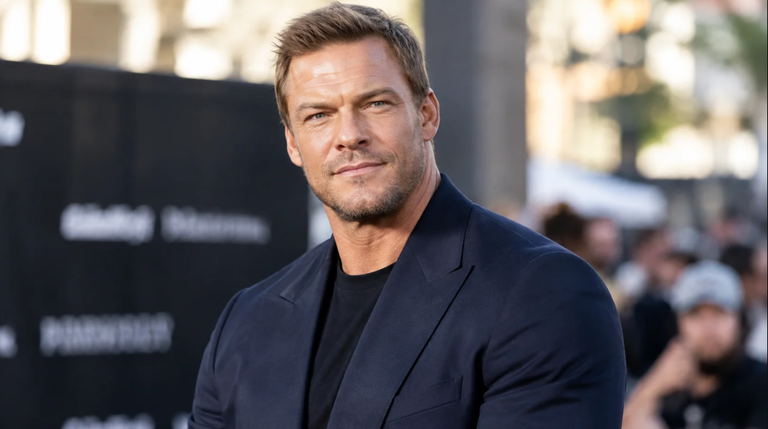 alan ritchinson